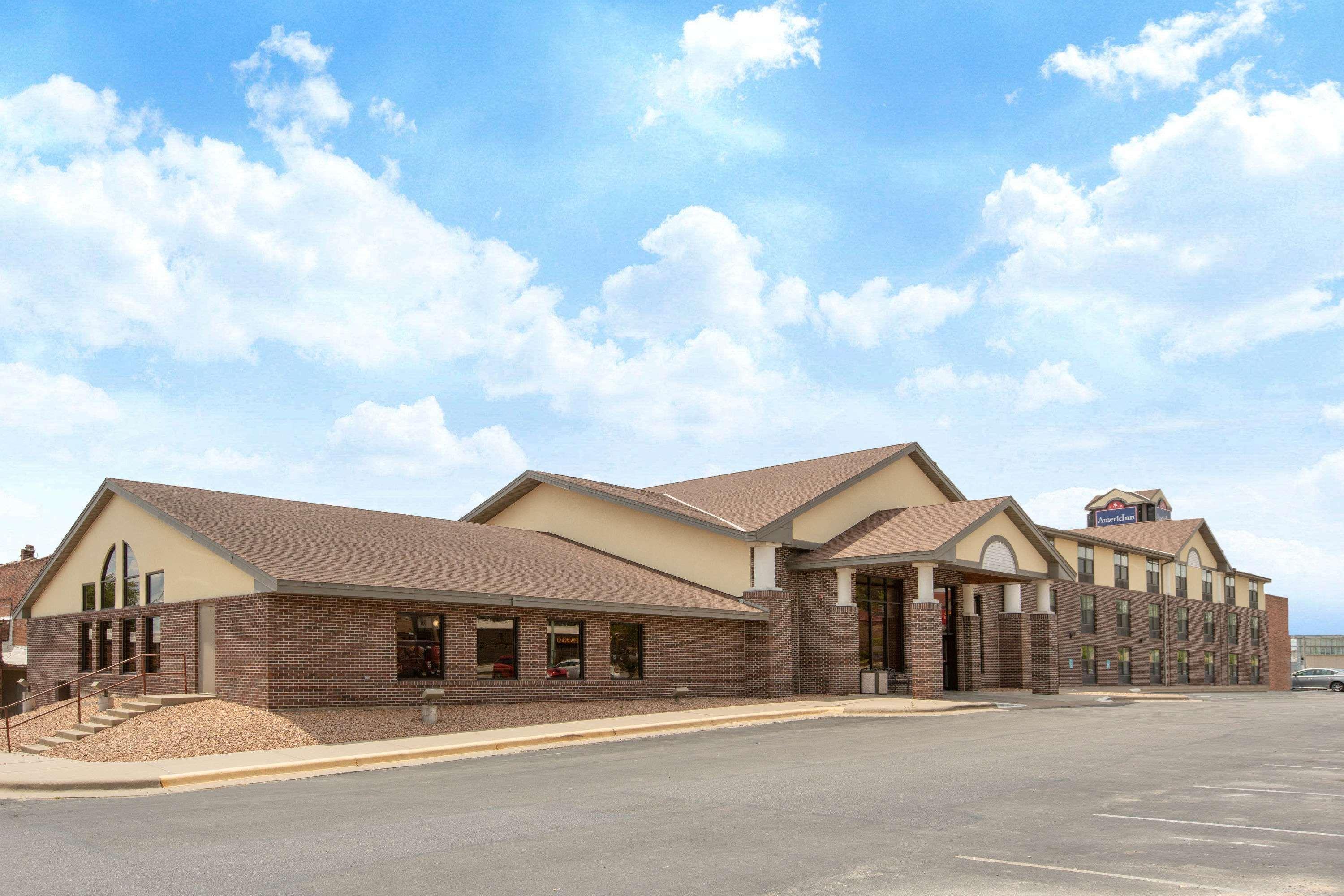 Americinn By Wyndham Ottumwa Εξωτερικό φωτογραφία