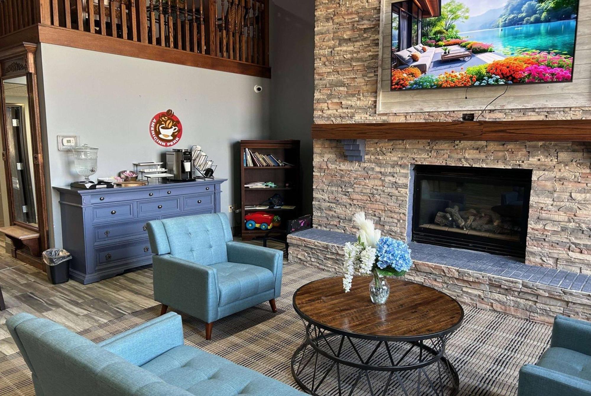 Americinn By Wyndham Ottumwa Εξωτερικό φωτογραφία