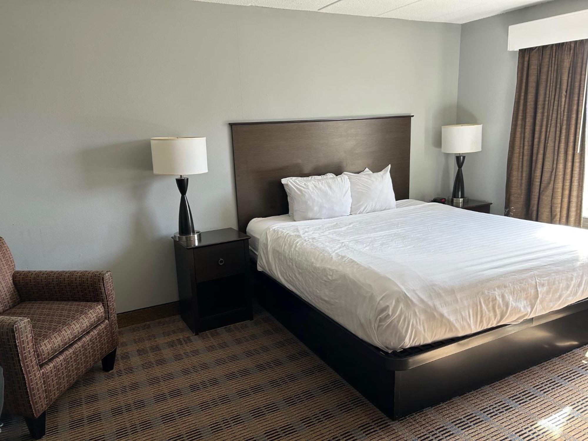 Americinn By Wyndham Ottumwa Εξωτερικό φωτογραφία