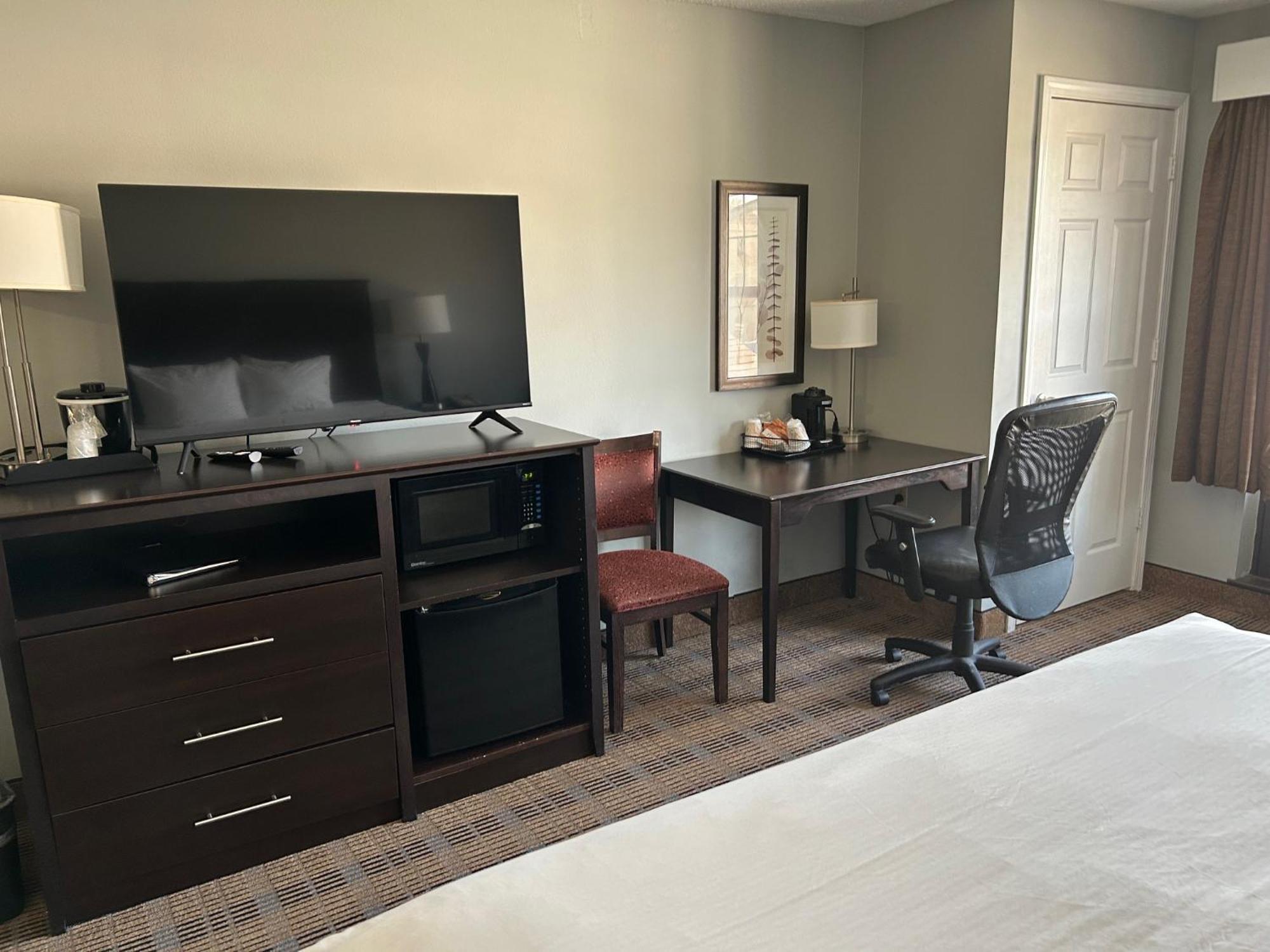 Americinn By Wyndham Ottumwa Εξωτερικό φωτογραφία