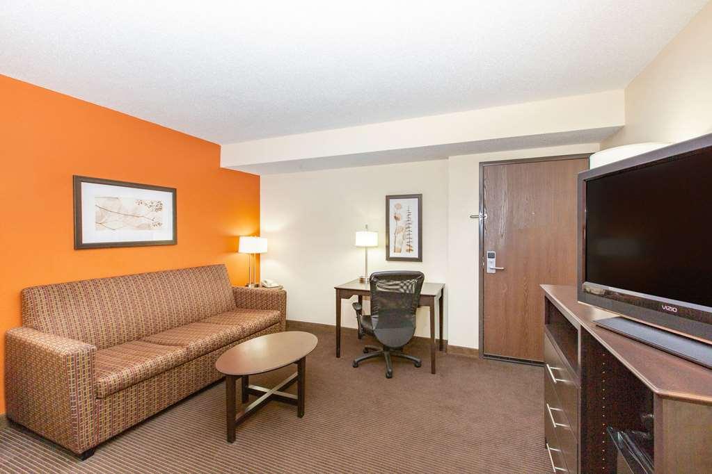 Americinn By Wyndham Ottumwa Δωμάτιο φωτογραφία